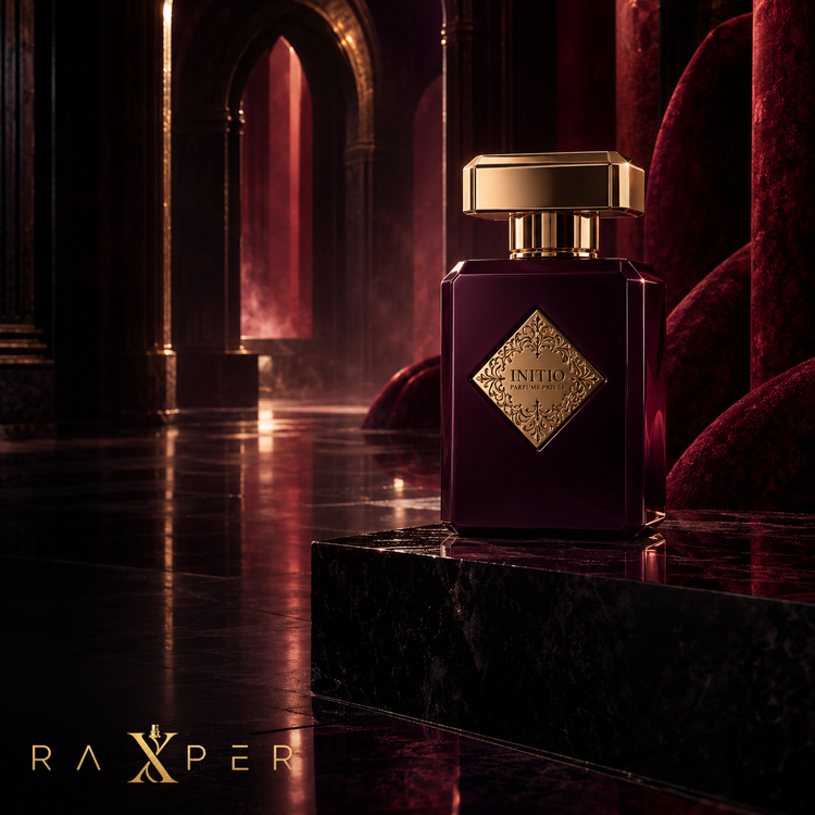 شیشه بنفش عطر نارکوتیک دیلایت در فضای سینمایی زرشکی و طلایی با لوگوی RAXPER