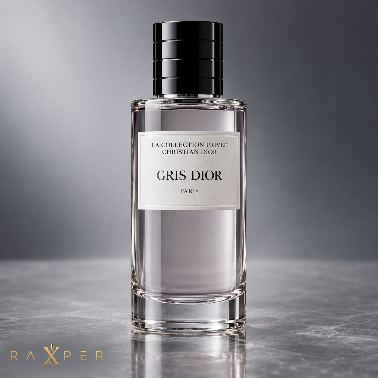عطر گری دیور ۲۰۱۸ با بطری شفاف در نمای استودیویی لوکس