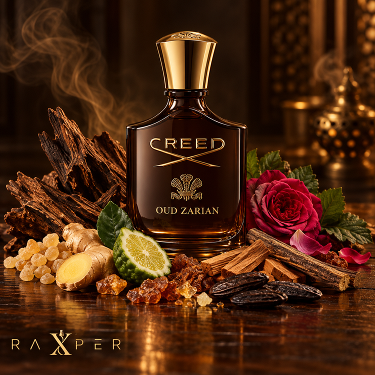 عطر گرمی کرید عود زاریان با بطری قهوهای و درپوش طلایی در کنار عود کهنه، کندر، زنجبیل، برگاموت، رز سنتیفولیا، نعناع هندی، چوب صندل، مُر، شیرینبیان و دانه تونکا با لوگوی رکسپر